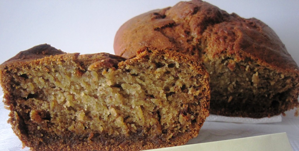 Ciasto bananowe z cukrem pudrem
