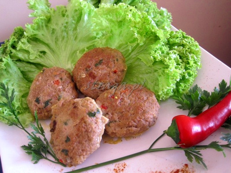 Kotlety mielone z chili i pietruszką