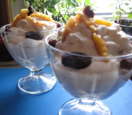 Creme batido (deser z bitej śmietany)