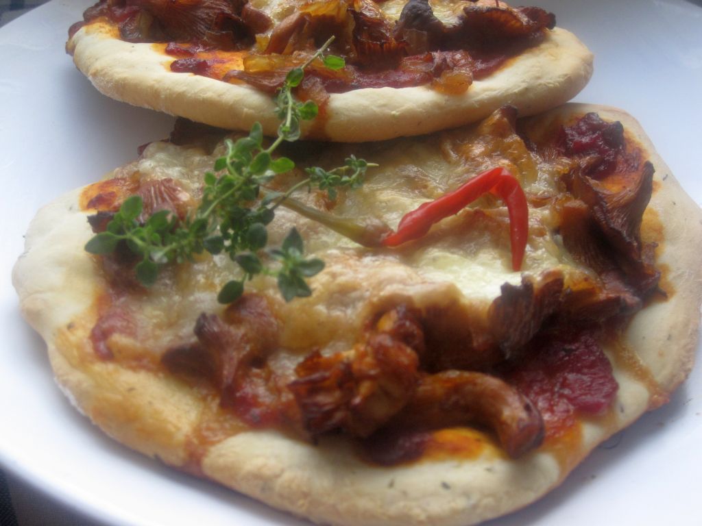 Pizza mini z kurkami