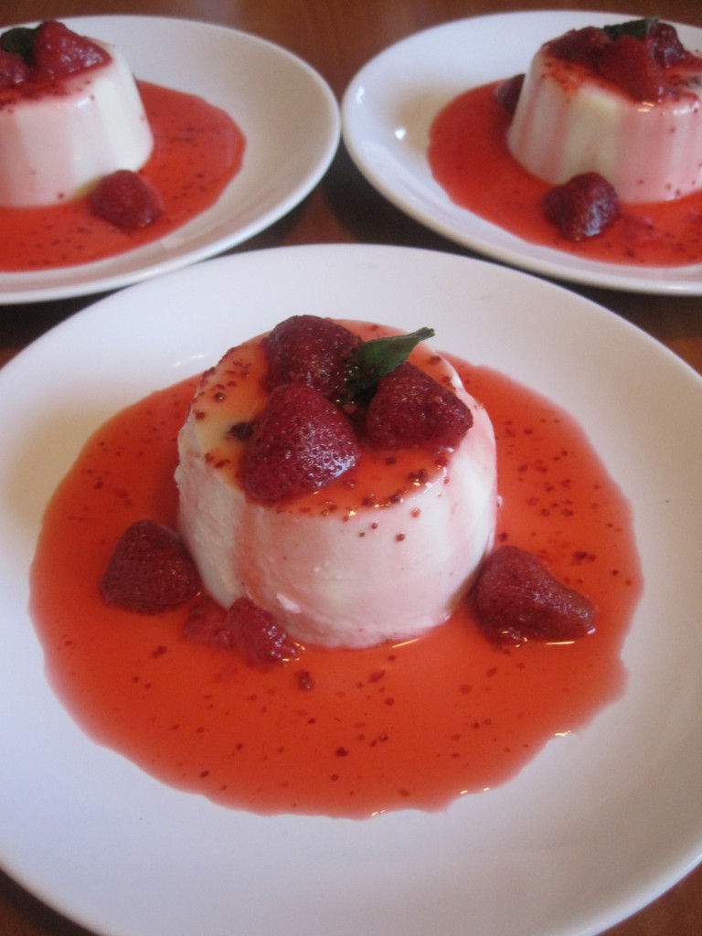 Panna Cotta z truskawkami