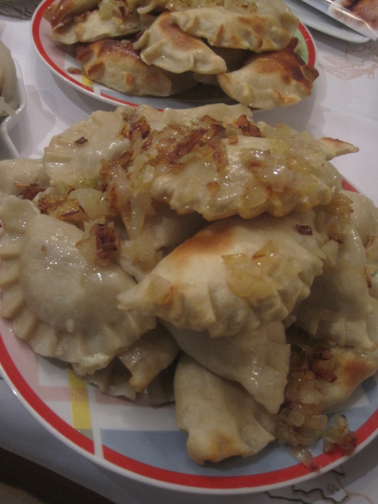 Przepis na Wigilijne pierogi z kapustą i grzybami