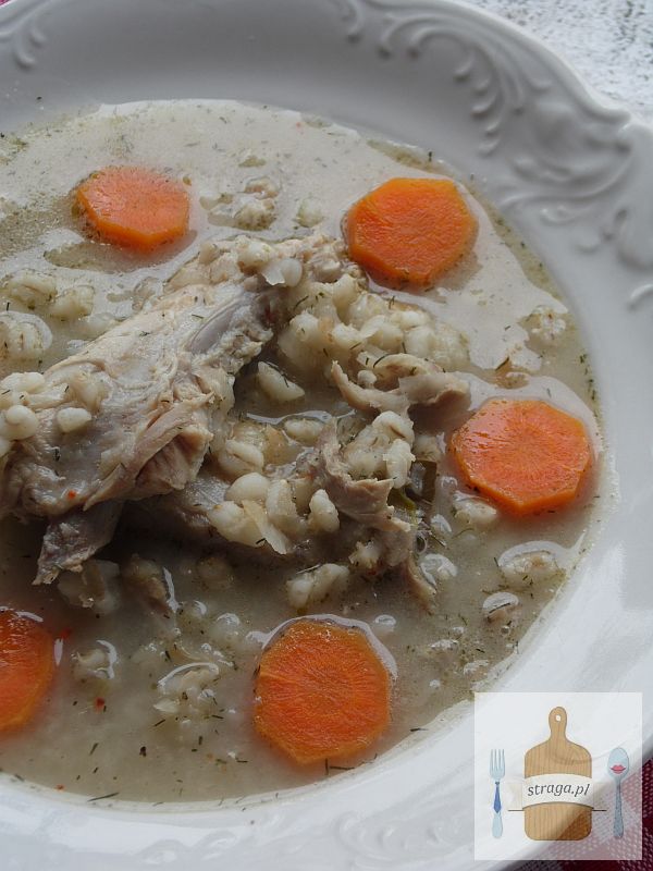 Krupnik na żeberkach (zupa z kaszy)
