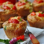Jaglane muffiny ze szparagami i szynką