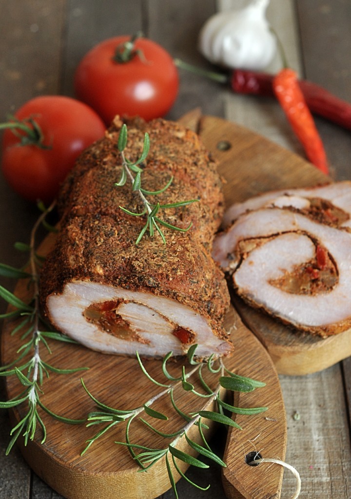 Schab pieczony faszerowany warzywami