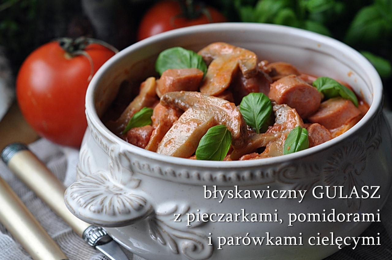 Gulasz z kiełbasą i pieczarkami