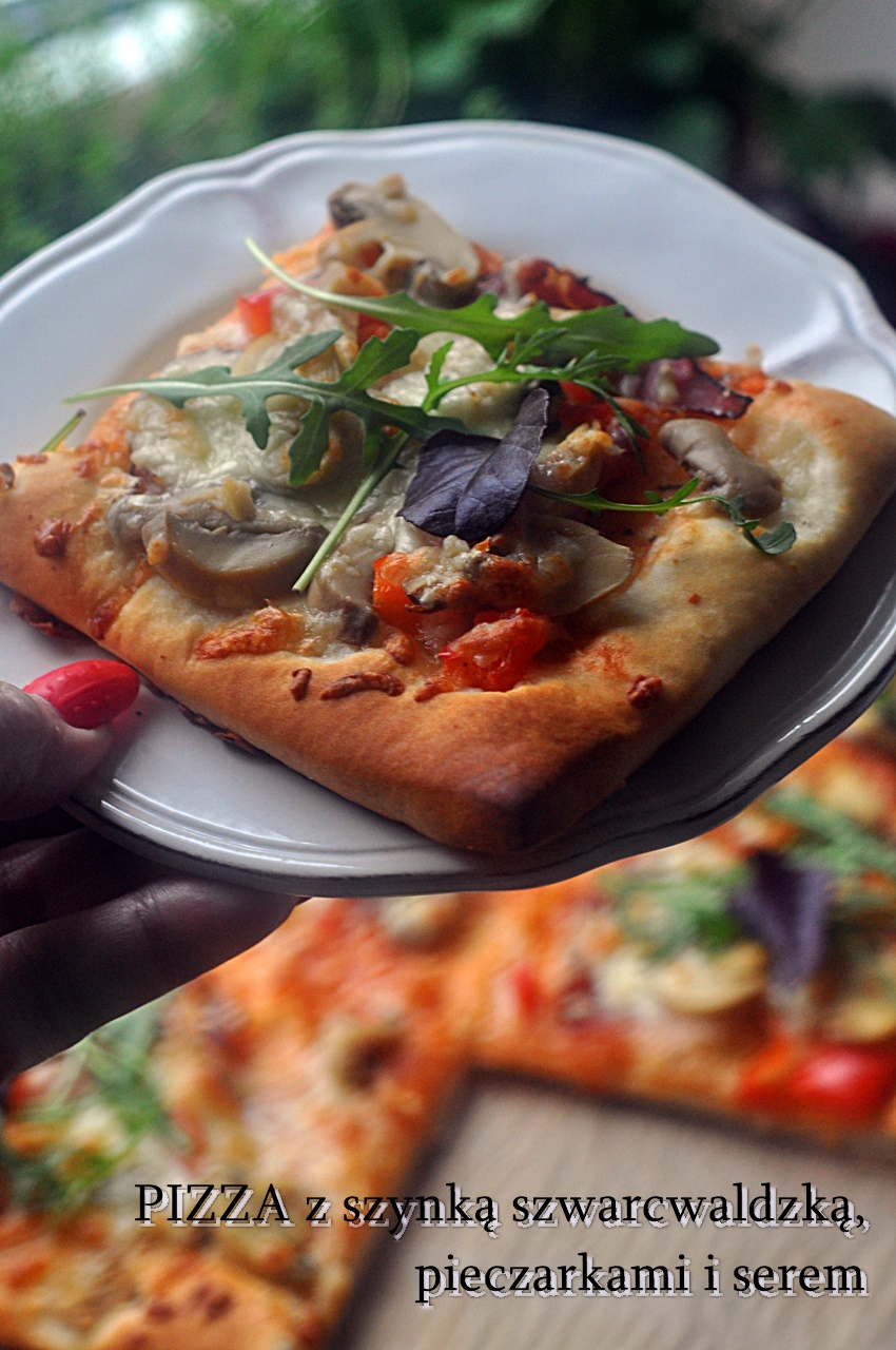 Pizza na winie. Pizza z tego co w lodówce