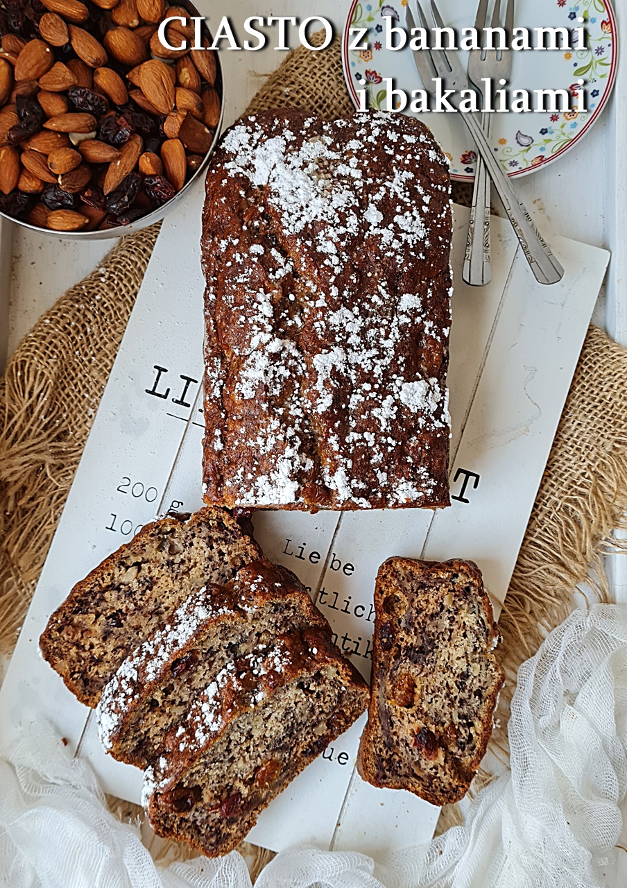 Ciasto z bananami i bakaliami