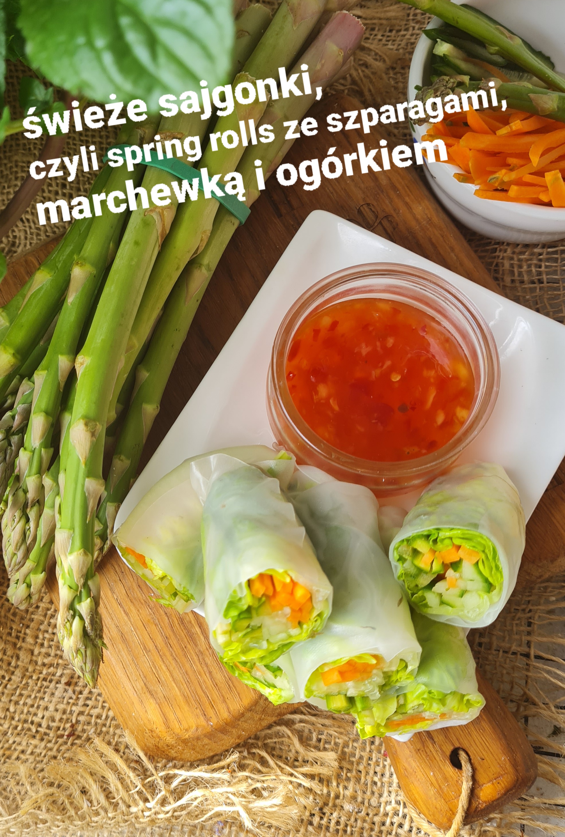 spring rolls ze szparagami